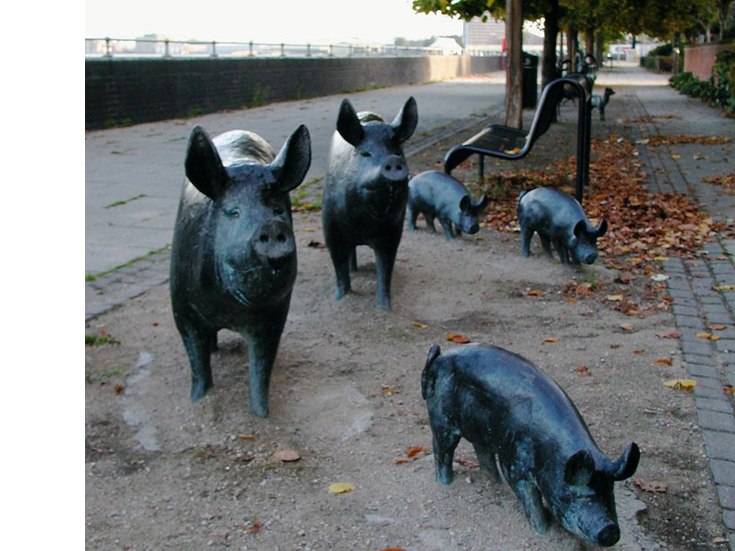pig-sculpture